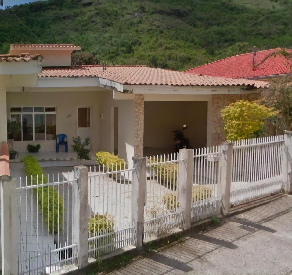 Casa para temporada Villa Governador Celso Ramos Bagian luar foto